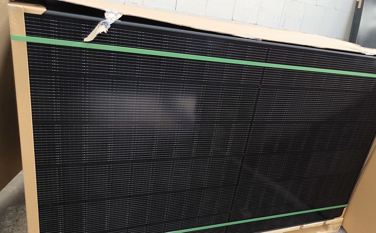 JA Solar 500Wp Solarmodul Glas/Glas Bifacial All Black JAM60D41-500/LB  1953x1134x30mm